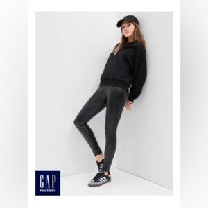 GAP High Rise Vegan Leather Leggings, Size Medium NWT